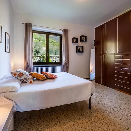 View With Balcony And Parking - Larihome A25 Апартаменты