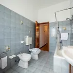 View With Balcony And Parking - Larihome A25 Appartement *